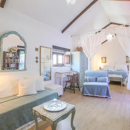 La Casa De Reyes Сasa de vacaciones Peñaflor